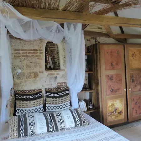 Bed and breakfast La Cour De Bas *