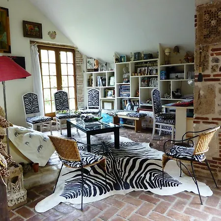 La Cour De Bas Bed and breakfast Barneville-Carteret