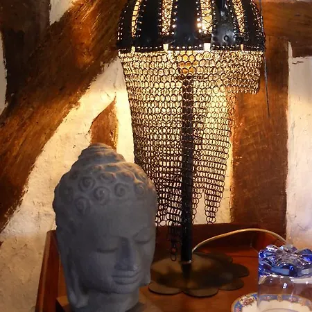 B&B La Cour De Bas 바르네빌카테레